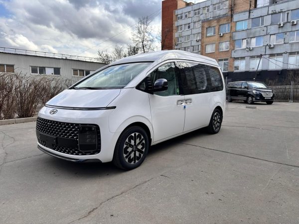 Hyundai Staria Limousine 4wd — изображение 2