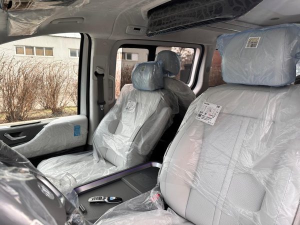 Hyundai Staria Limousine 4wd — изображение 19